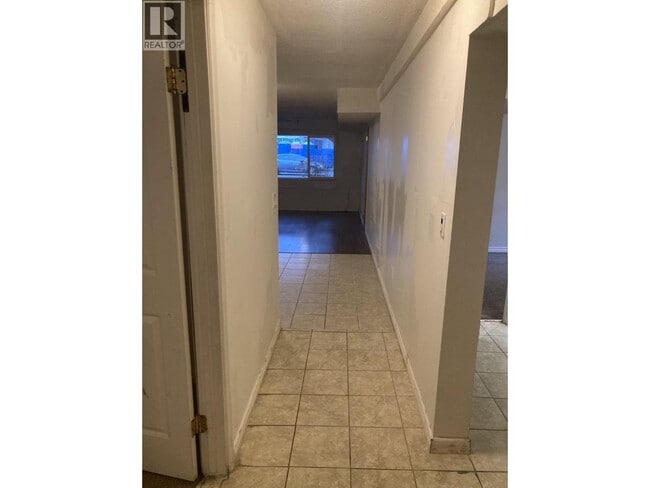 2165 Prairie Ave Unit LOWER