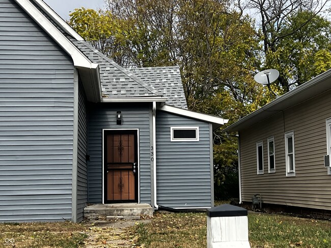 Photo - 330 W 40th St