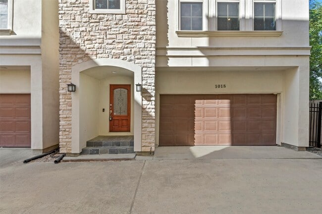 Photo - 5226 Kiam St
