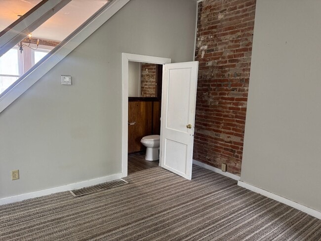 Photo - 301 S 13th St Unit 303 S 13th St. St. Joseph, MO 64501