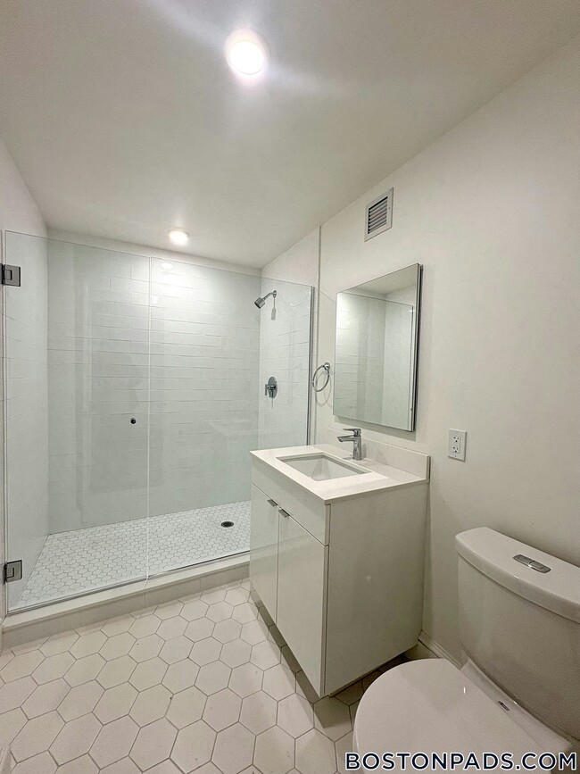 Photo - 1200 Massachusetts Ave Unidad B1