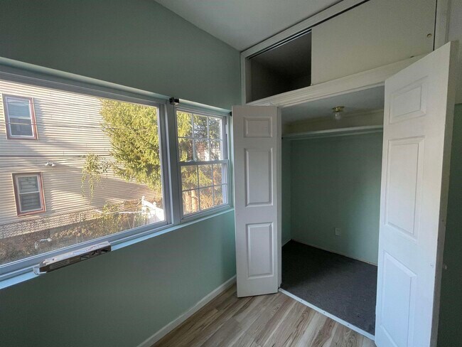 Photo - 1971 John F. Kennedy Blvd