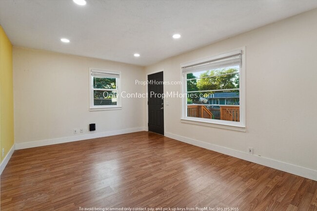 Photo - Two Bedroom, Single Level with an Entry Ramp - Large Fenced Yard!