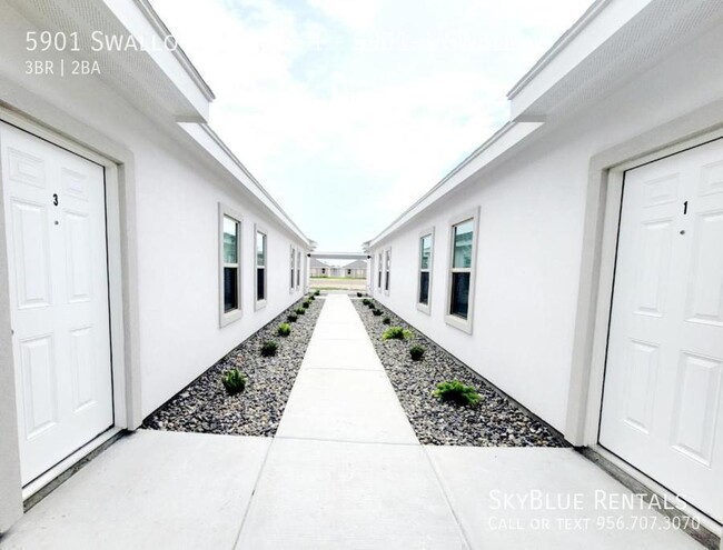 Building Photo - 5901 Swallow Ave Unit 5901-1 Swallow Rental