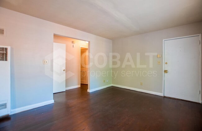 Photo - 954 St Charles Ave NE Unit 2