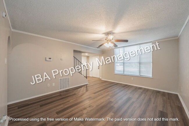 Photo - 1754 Farleigh Ct