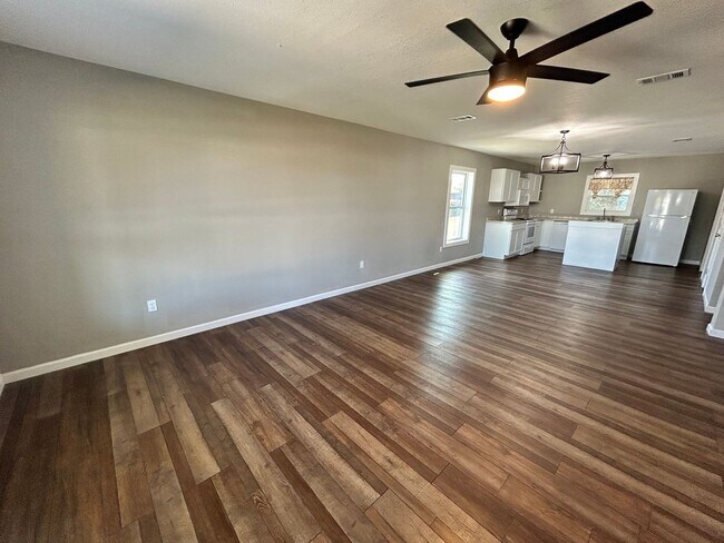 Photo - 6522 Olokee St