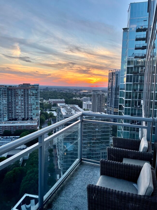 Photo - 1065 Peachtree St NE Unit 3303