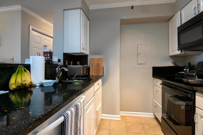 Photo - 1230 23rd St NW Unit 806