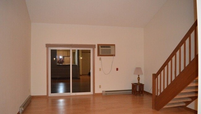 Photo - 1002 N Sunnyvale Ln Unidad G