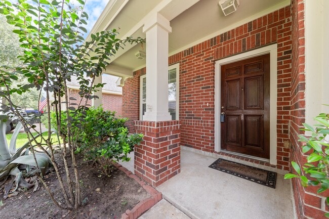 Photo - 731 Pickett Hill Ln