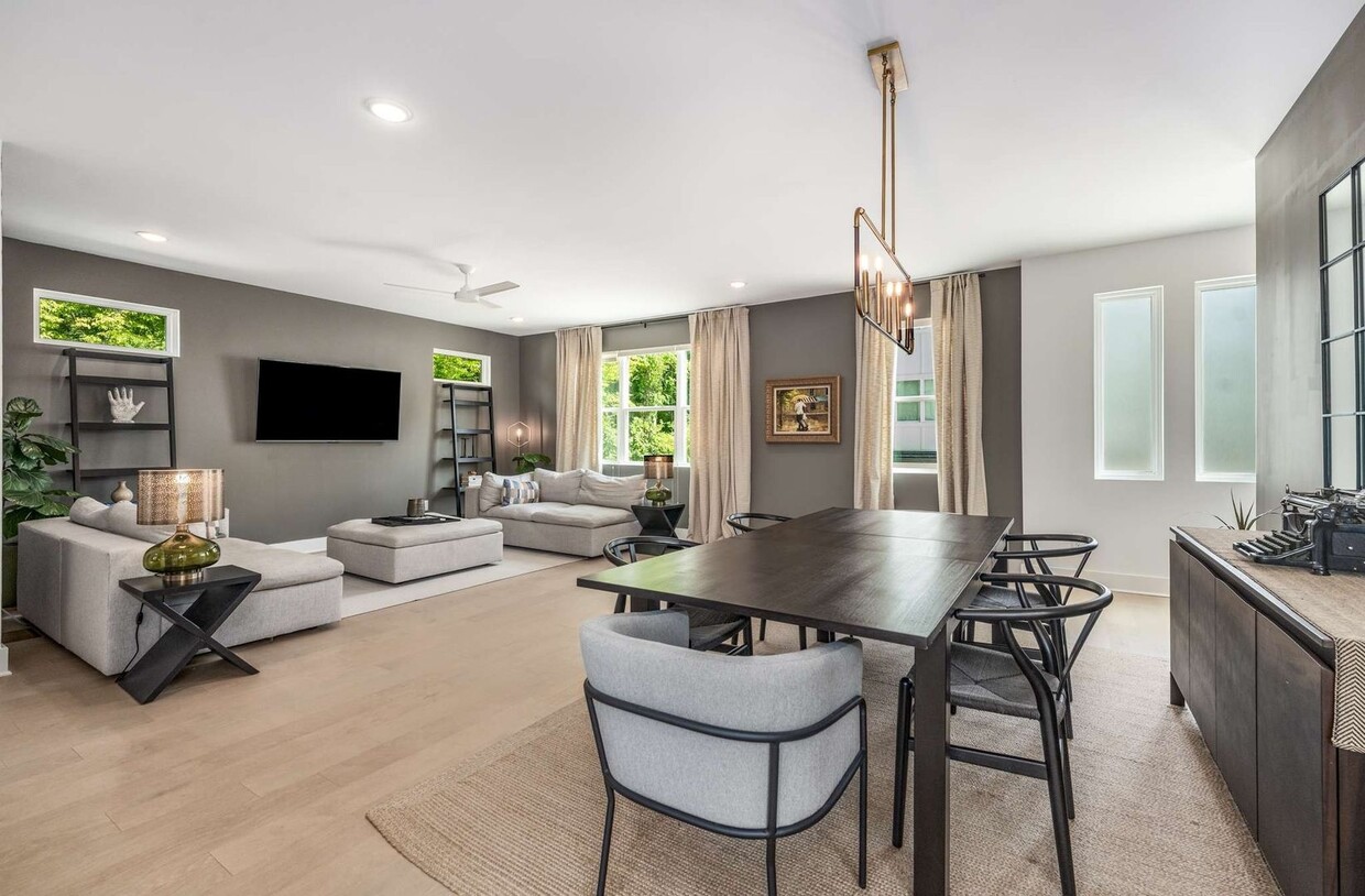 Prestine & Partially Furnished North Nashv... - Prestine & Partially Furnished North Nashv...