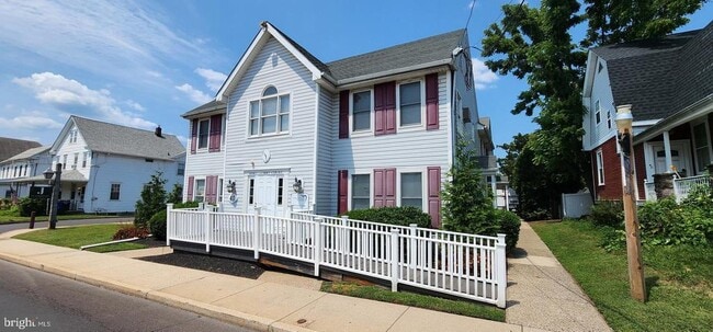 Building Photo - 41 Byberry Rd Unit 6 Rental