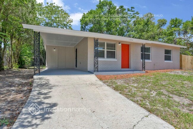 Photo - 1504 Pine Lake Rd