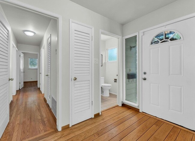 Photo - 8425 Pioneer Dr