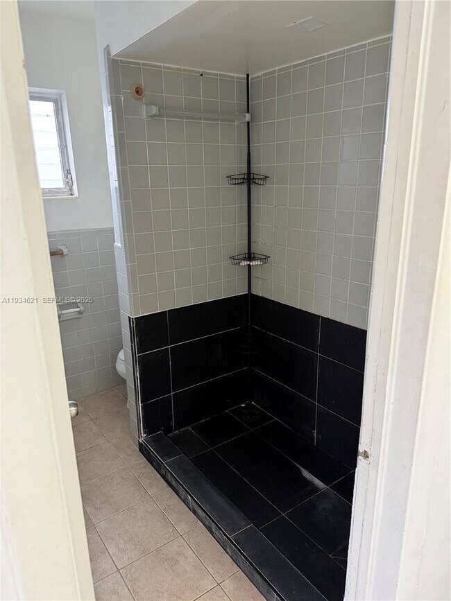 Photo - 101 SW 4 Ave Unit 2