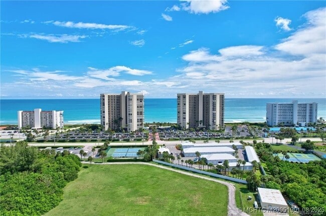 Building Photo - 9500 S Ocean Dr Unit 809
