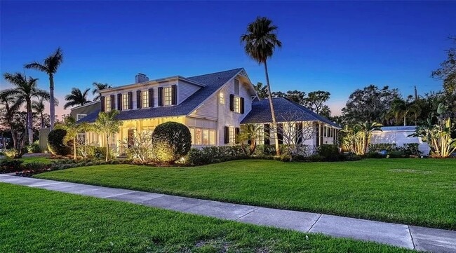 Photo - 7715 Westmoreland Dr House