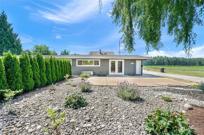 Building Photo - 1116 McLean Rd