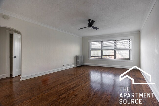 Photo - 5509 N Lincoln Ave Unit 2S