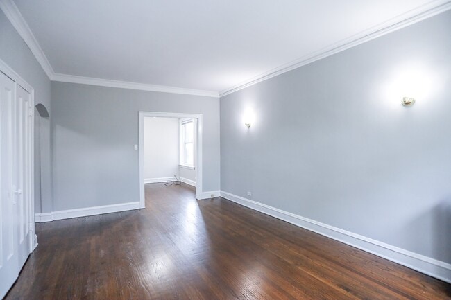 Photo - 3410 W Balmoral Ave Unit 2