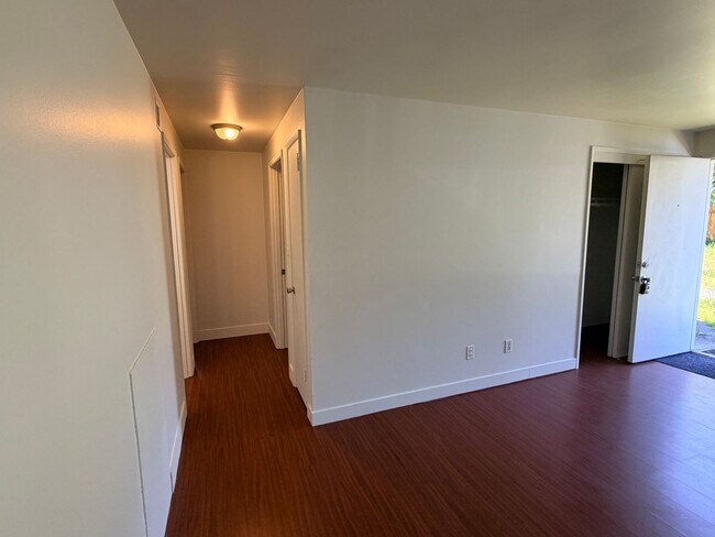 Photo - 3100 NE 16th St Unit Apt. #1