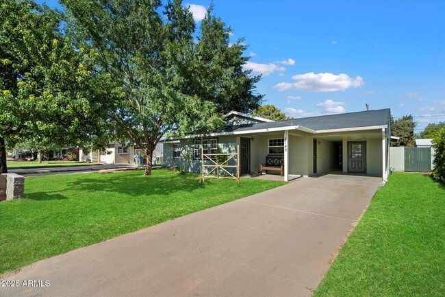 Building Photo - 7749 N 17th Ave Rental