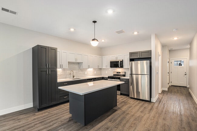 The Summit at Harvey Townhomes