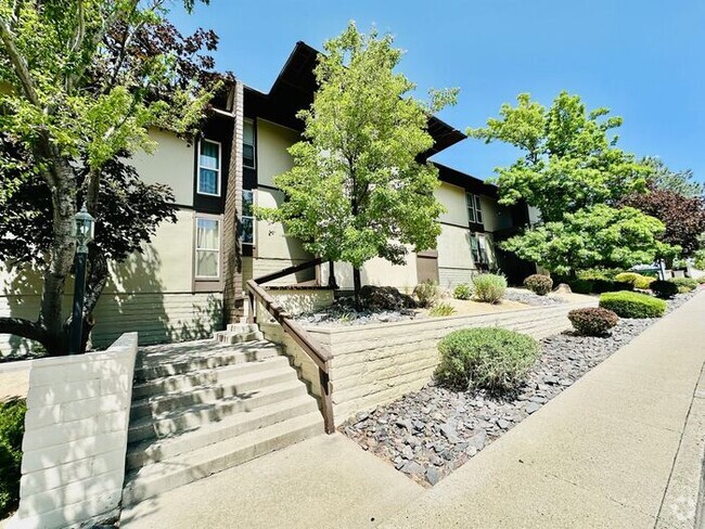 Building Photo - 3123 Cashill Blvd Rental