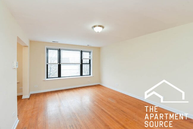 Photo - 4811 W Warwick Ave Unit 2W