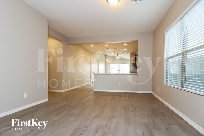 Photo - 19640 W Woodlands Ave