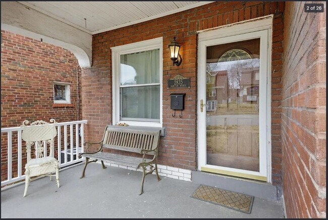 Photo - 2835 Hampton Ave