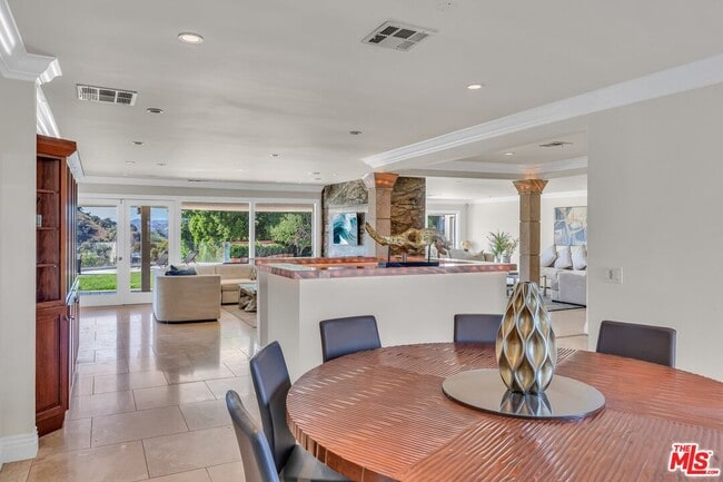 Photo - 2177 Summitridge Dr