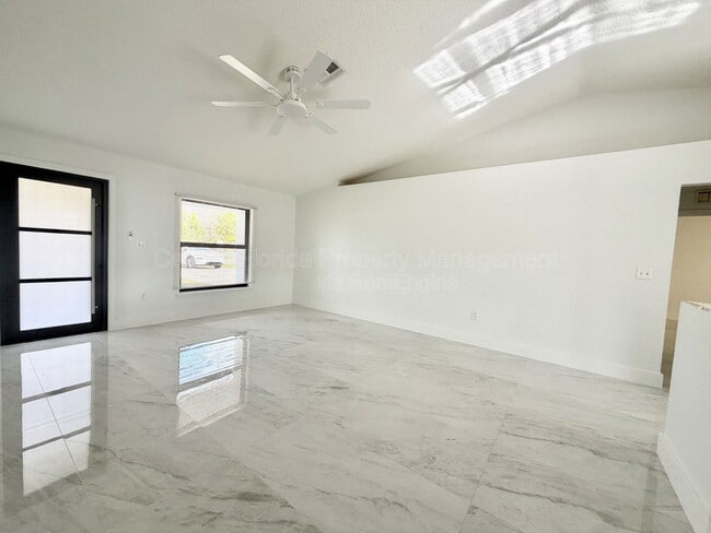 Photo - 1909 Bayport Dr