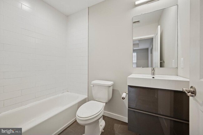 Photo - 1200 N 5th St Unit 3