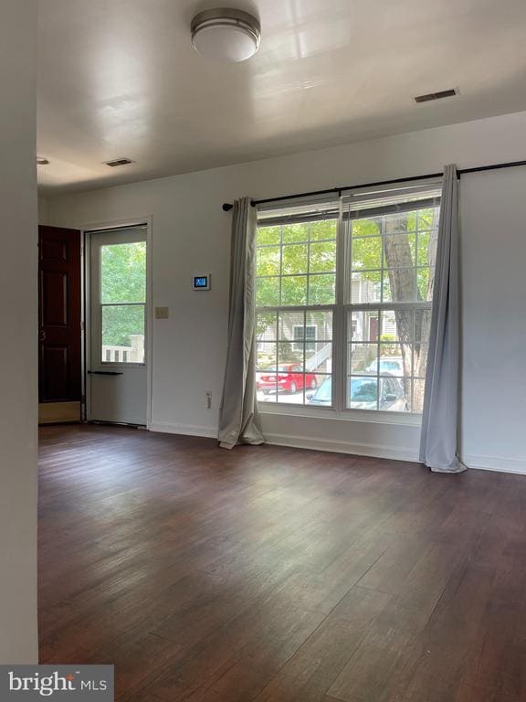 Photo - 113 Hartford Ct