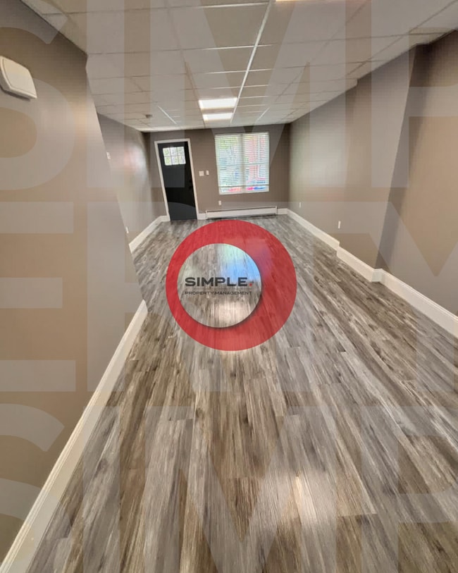 Photo - Large House 3-bedroom, 3.5 bathroom