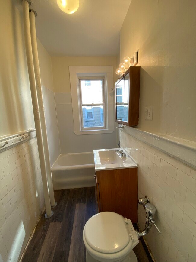 Photo - 1367 Boylston St