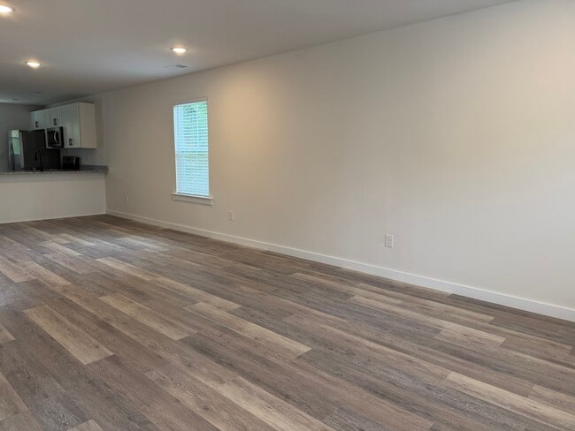 Photo - Hickory Duplex 119