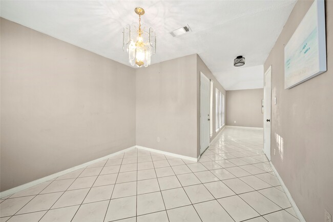 Photo - 9526 Langdon Ln