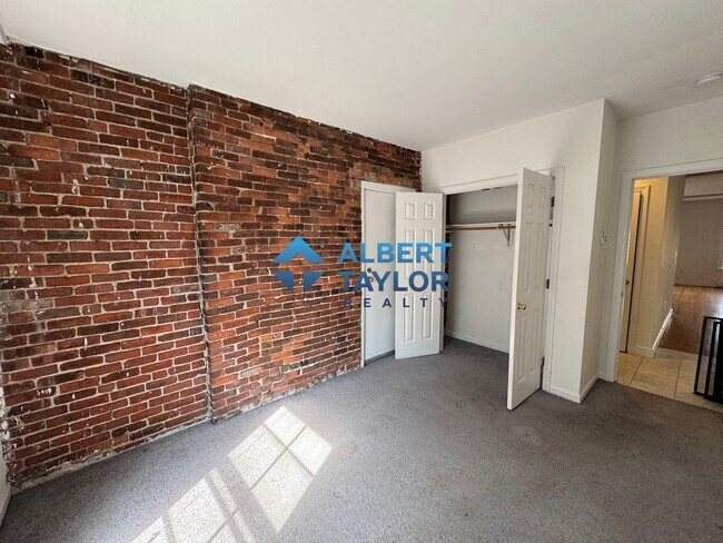 Photo - 1750 Washington St Unidad 10
