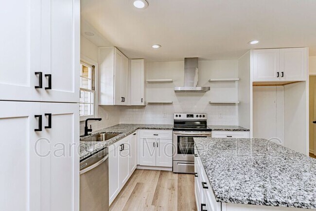 Photo - 117 Fillery Dr