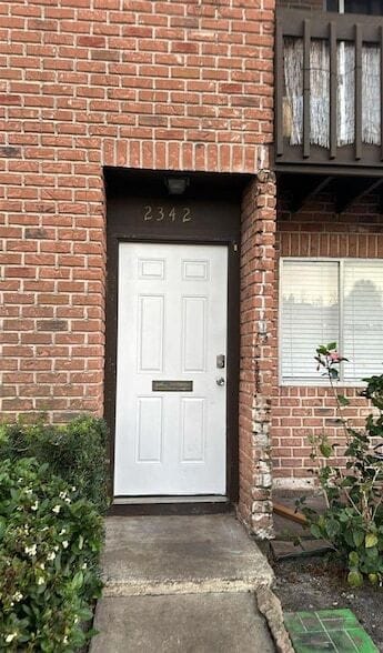 Building Photo - 2342 Huntington Green Ct Unit 2