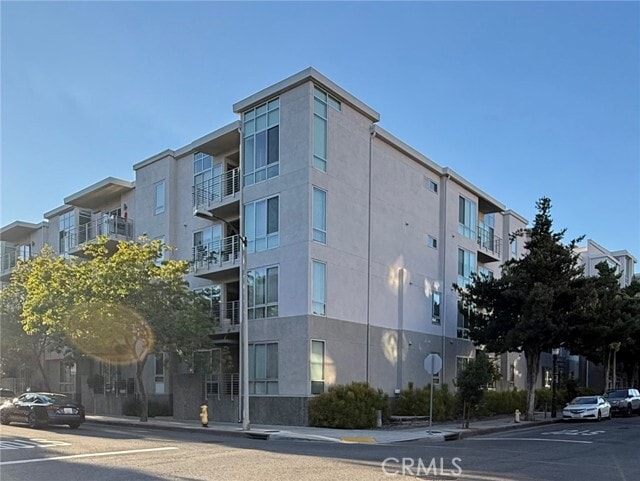 Building Photo - 111 S De Lacey Ave Unit 418 Rental
