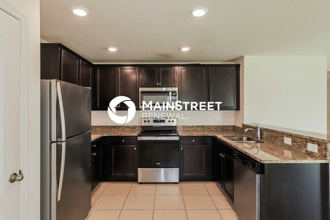 4 Bedroom Pet-Friendly Home in Lakeland, FL with Main Street Renewal