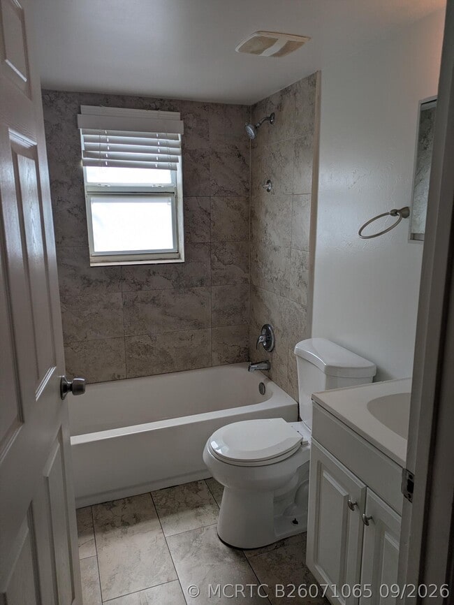 Photo - 8710 NW 35th St
