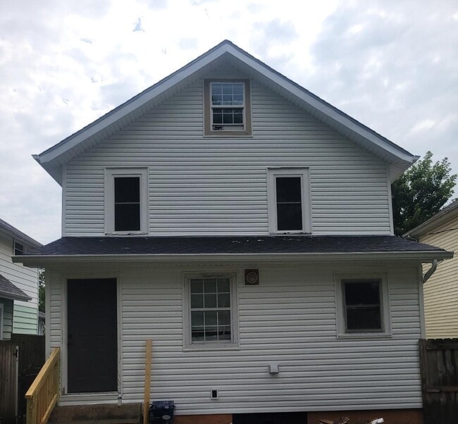 Photo - 743 Lilley Ave