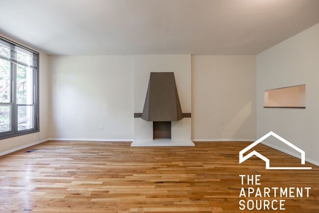 Photo - 1427 N Dearborn St Unit A1