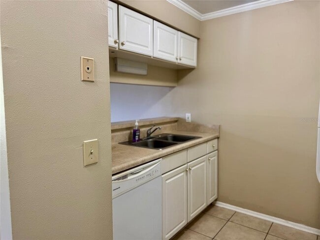 Photo - 14313 Hanging Moss Cir Unidad 201