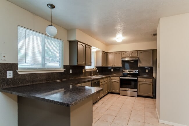 Photo - 22506 Spring Gate Dr